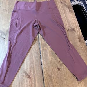 Athleta Salutation Legging. SZ XL
